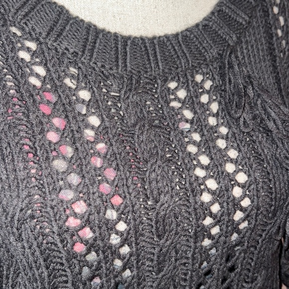 Love Riche Green Grayish Distressed Knit Sweater Top NWOT - Picture 4 of 14